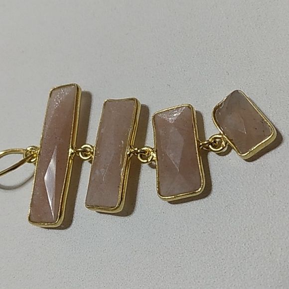 YG Moonstone Necklace - Picture 5 of 5